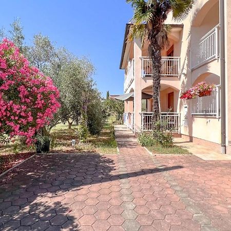 Ferienwohnung Viola Three Novigrad Istria Exterior foto